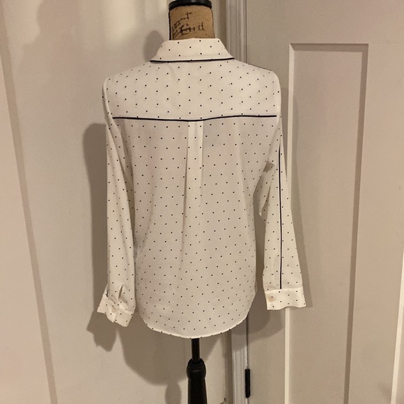 Vince Camuto Button Down Top Size Small - Picture 4 of 6